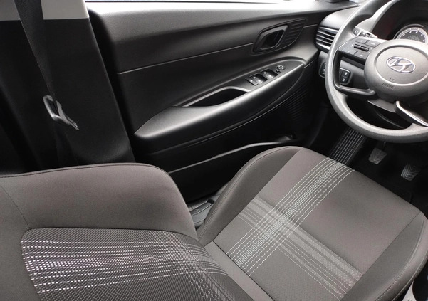 Hyundai i20 cena 59900 przebieg: 33704, rok produkcji 2022 z Kęty małe 466